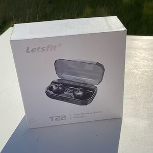 “New” Letsfit T22 True Wireless Earbuds ..Unopened.